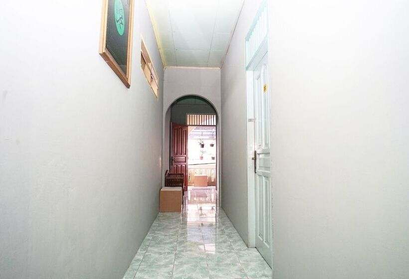 فندق Spot On 1854 Sepinggan Asri Syariah Guesthouse