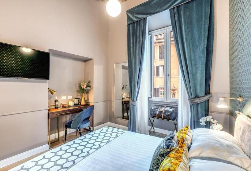 Tree Charme Parliament Boutique