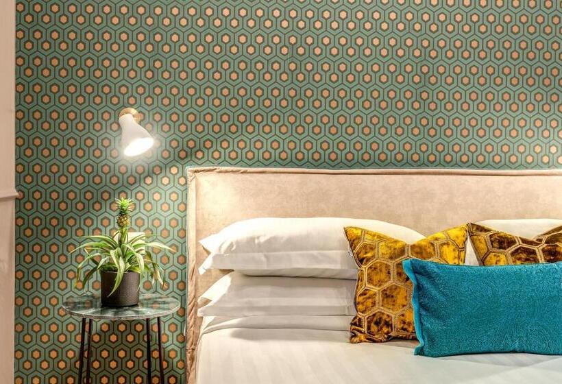 Fotos del hotel Tree Charme Parliament Boutique:  14