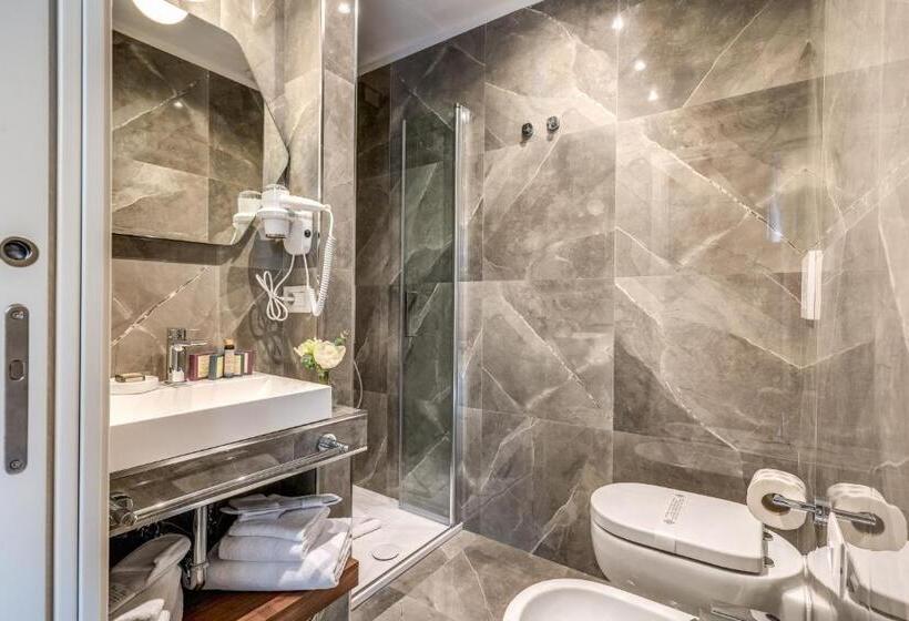 Fotos del hotel Tree Charme Parliament Boutique:  10