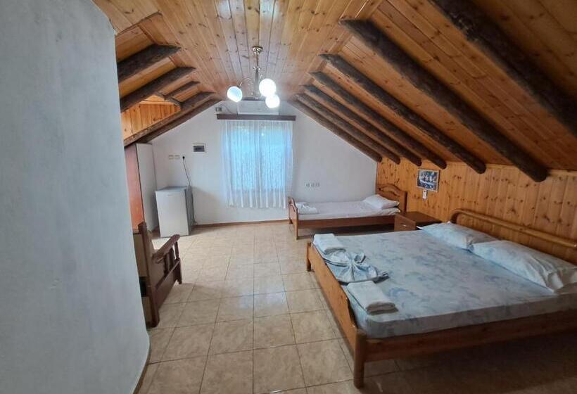 پانسیون Guest House Argjiro Castle