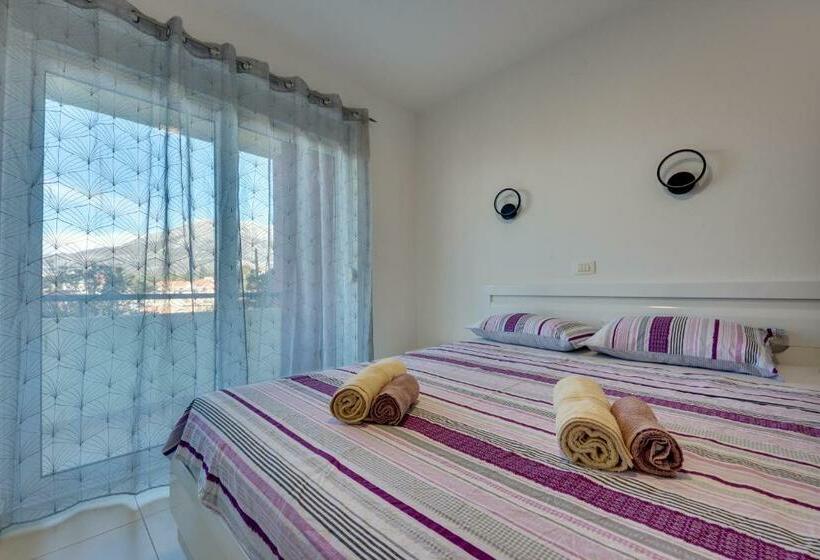 Montenegro Apartments Utjeha