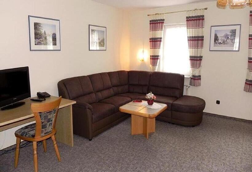 ペンション Gästehaus Freimuth