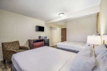 ホテル Americas Best Value Inn Marquette