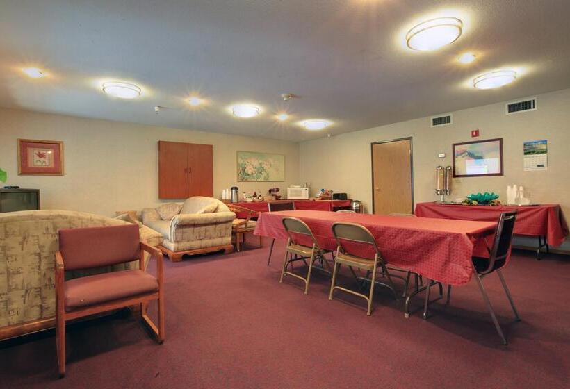 هتل Americas Best Value Inn & Suites Forest Grove/hillsboro