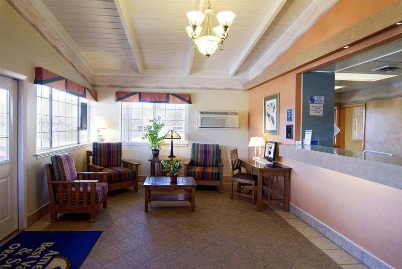 هتل Americas Best Value Inn & Suites Oroville