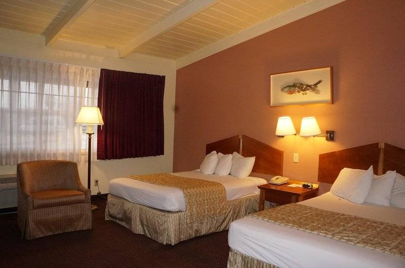هتل Americas Best Value Inn & Suites Oroville
