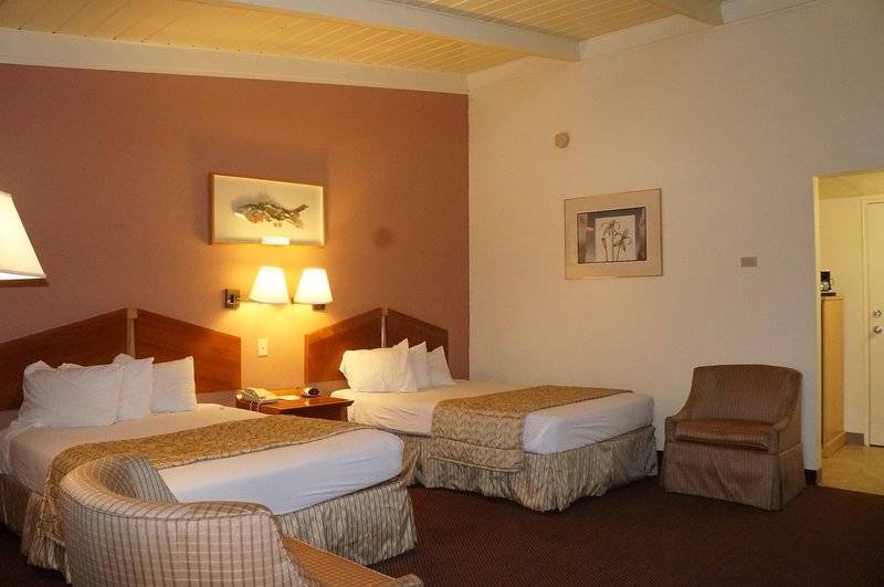 هتل Americas Best Value Inn & Suites Oroville