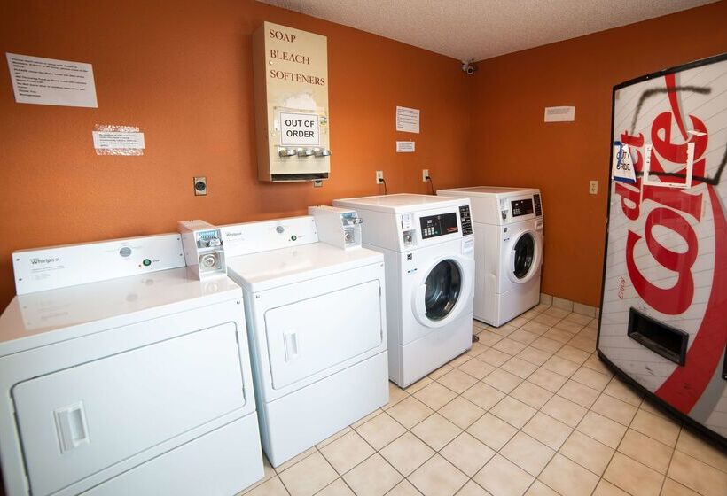 فندق Americas Best Value Inn And Suites Siloam Springs