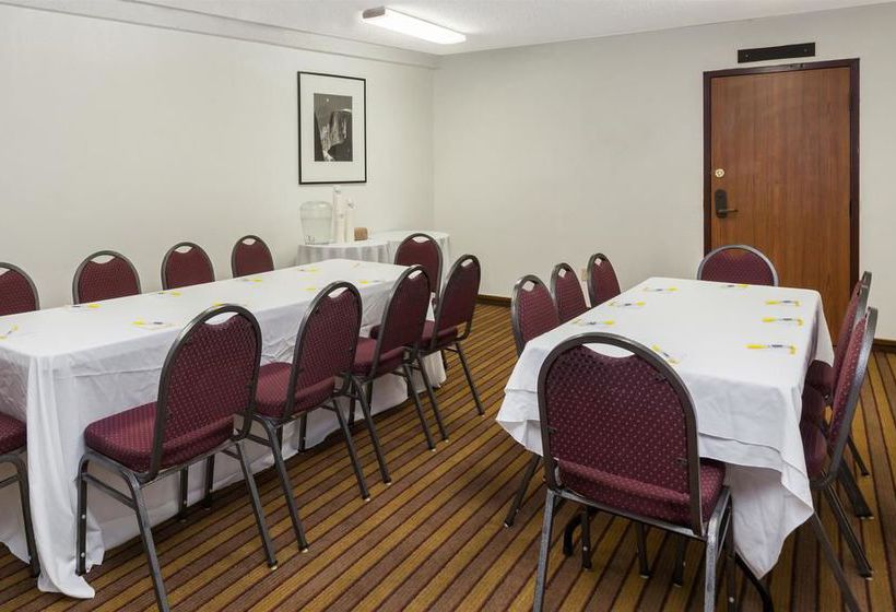 호텔 Days Inn Bakersfield