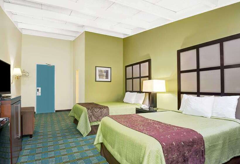 בית מלון כפרי Days Inn By Wyndham Southington