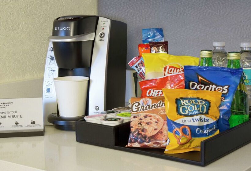 هتل Embassy Suites Baltimore  Inner Harbor