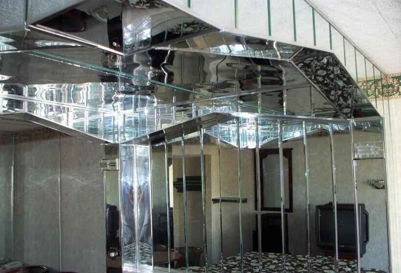 Отель Executive Inn Coopersburg
