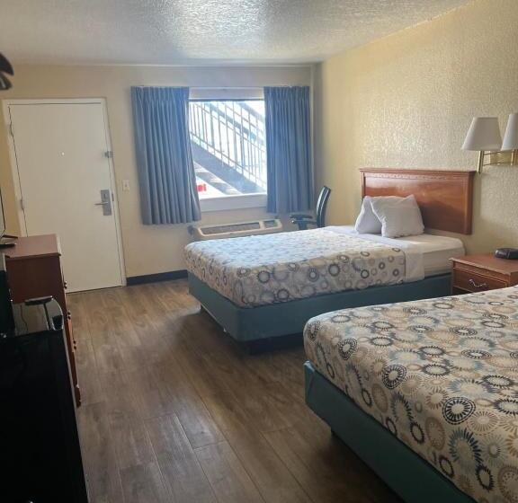 Hole Inn The Wall Hotel Fort Walton Beach Sunset Plaza Nearby Beaches & Hurlburt