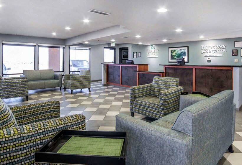 فندق Rodeway Inn & Suites