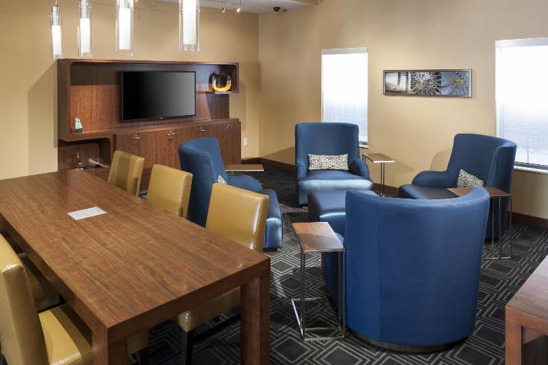 בית מלון כפרי Towneplace Suites Dallas Las Colinas