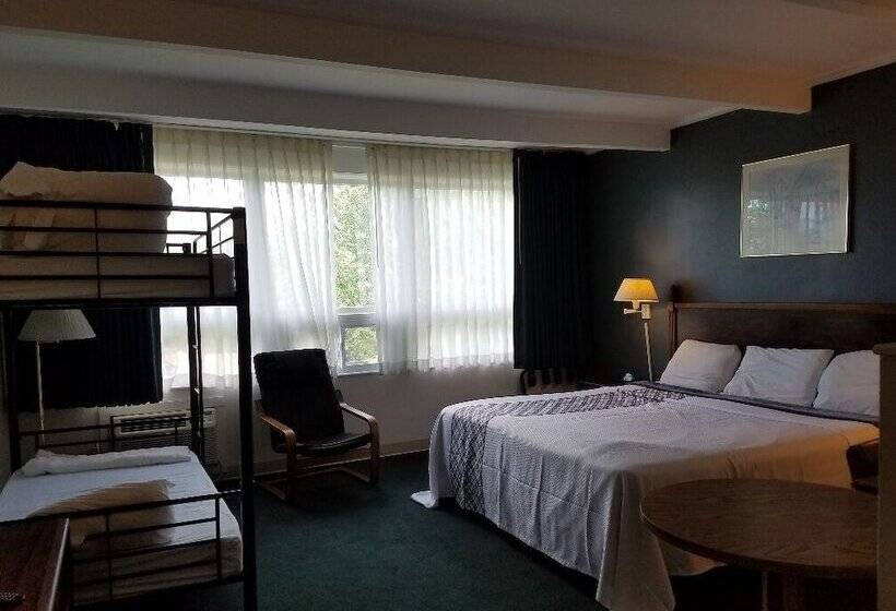 هتل Travelodge By Wyndham Lake George Ny