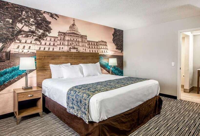 Мотель Clarion Pointe East Lansing University Area