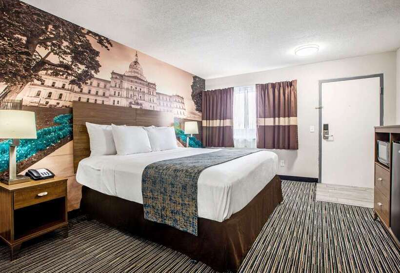 فندق على الطريق Clarion Pointe East Lansing University Area