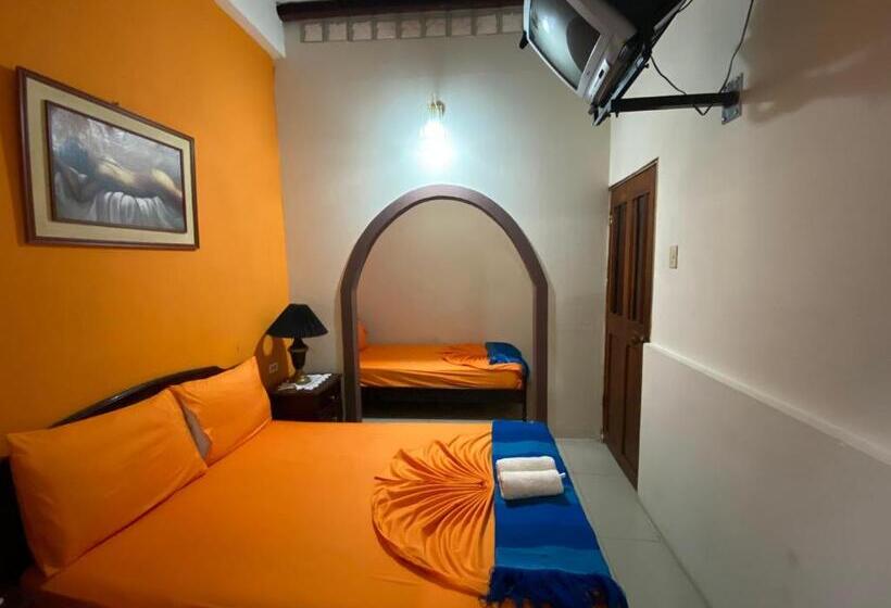هاستل Hostal Puerto Azul