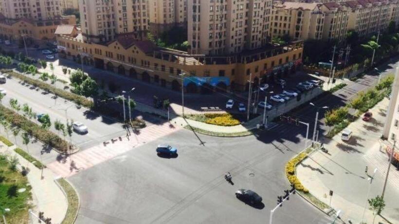 בית מלון כפרי 7 Days Inn Yining Xintiandi