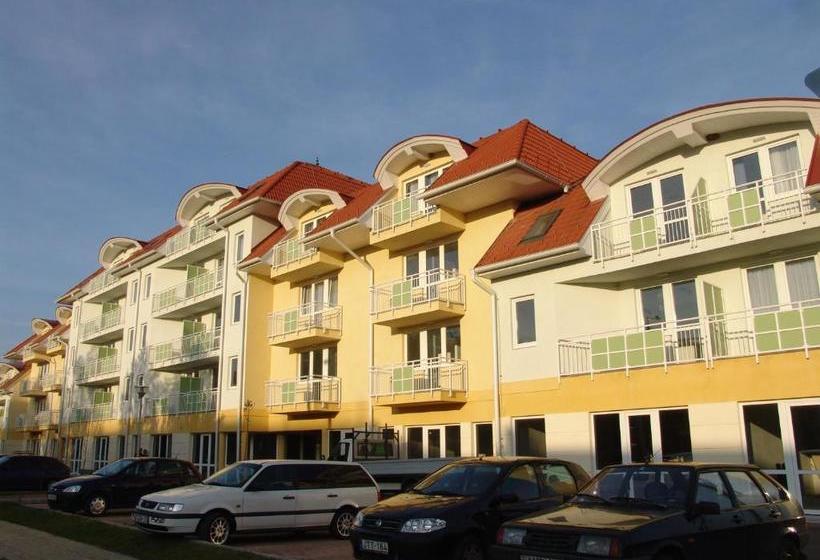 Club Mendan Apart