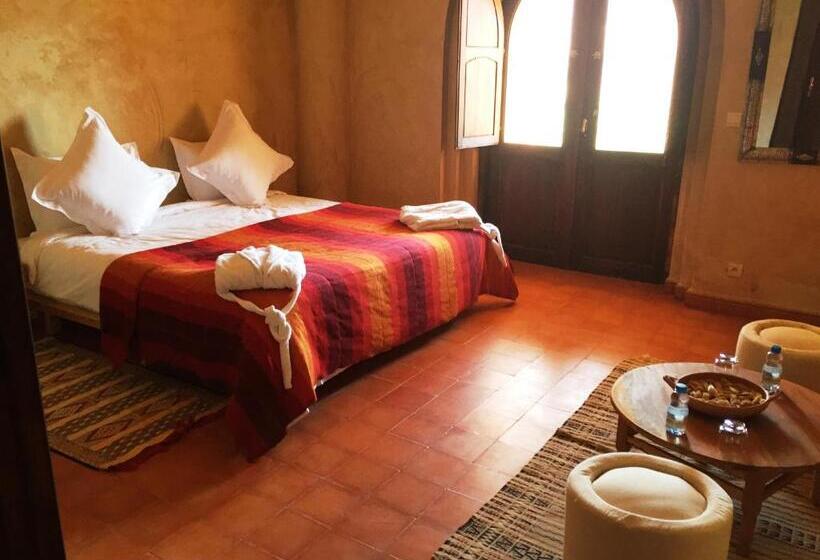 پانسیون Kasbah Titrit & Spa