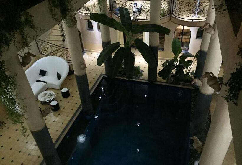 پانسیون Kasbah Titrit & Spa