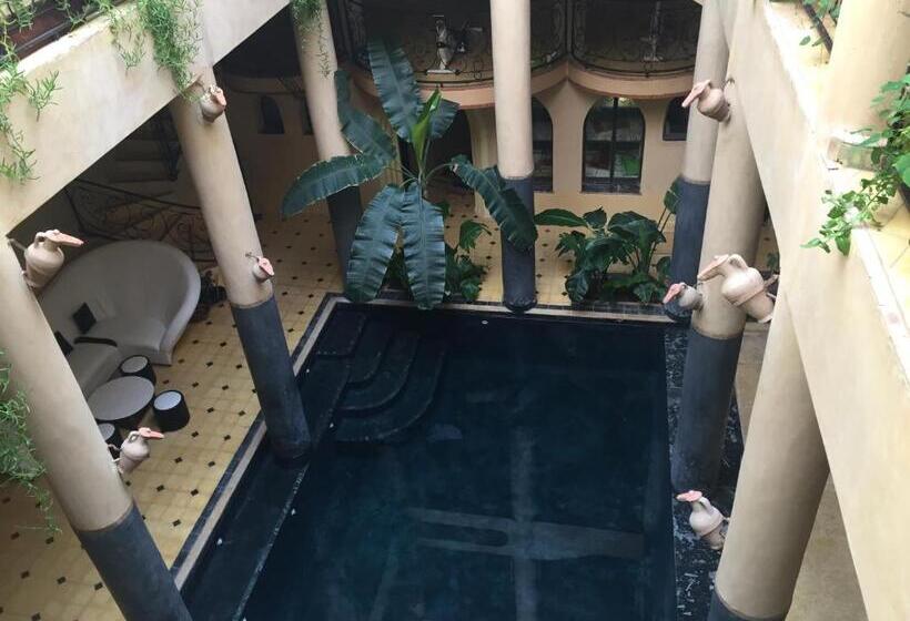 پانسیون Kasbah Titrit & Spa