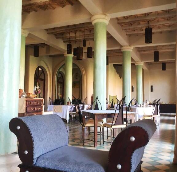 پانسیون Kasbah Titrit & Spa