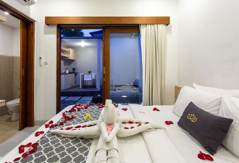 تختخواب و صبحانه Radea Villa