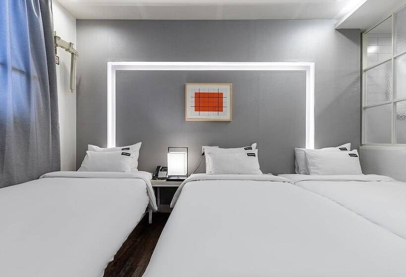 Hotel Jinju Brown Dot Jinjuseong Branch