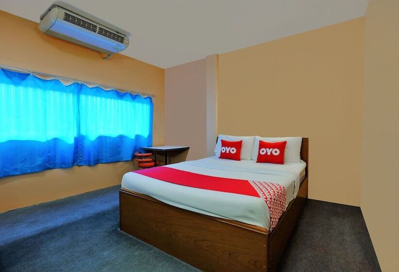 هتل Rose In Mansion By Oyo Rooms