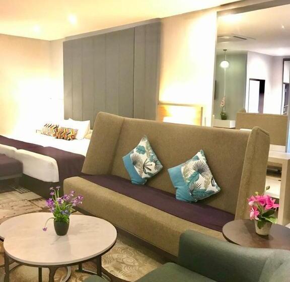 هتل Villa Abadi Resort
