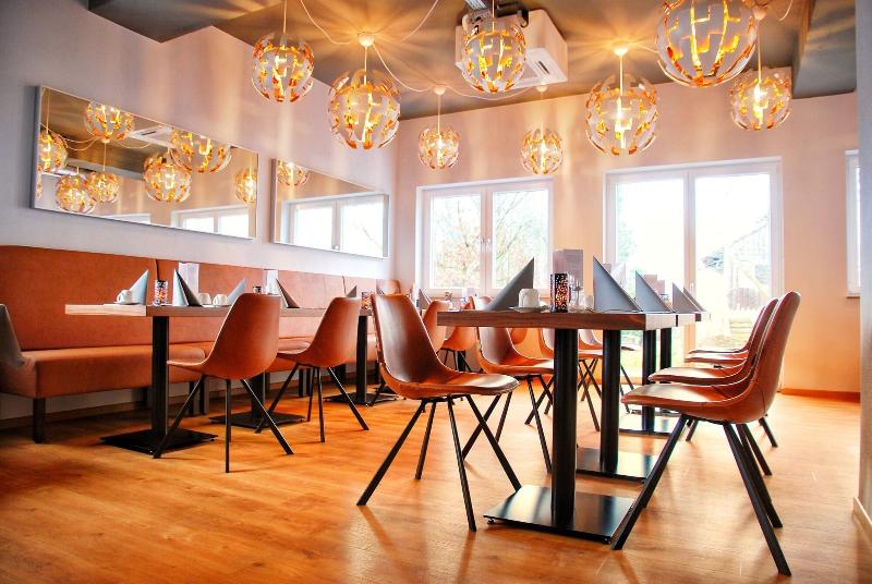 Отель Walldorf Suites Boutique