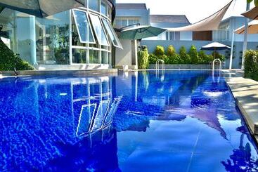 Ola Villas At Uluwatu Pecatu