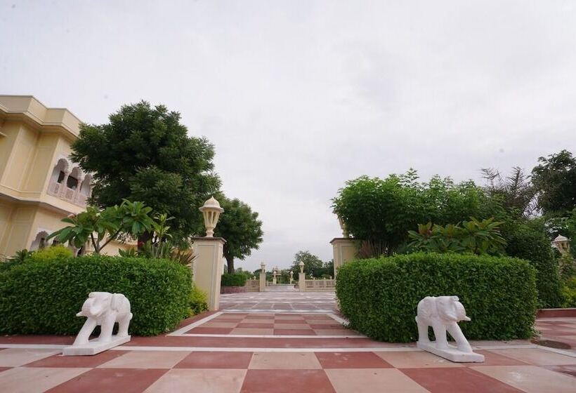 منتجع Raj Bagh Palace