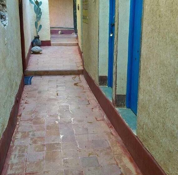 تختخواب و صبحانه Kasbah Omari