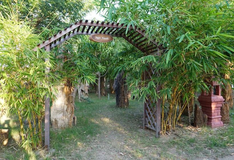 هتل Bagan Village Resort