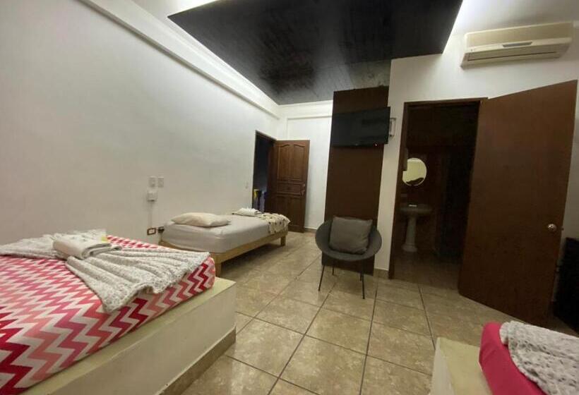 فندق Colonos Los Cabos