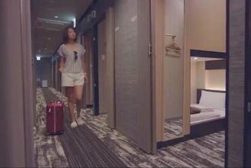 هتل کپسول Y S Cabin&hotel Naha Kokusai Street