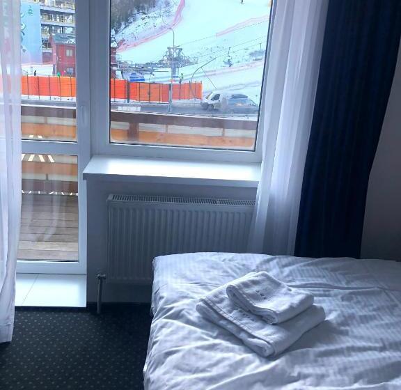 هتل Grofa Apartments
