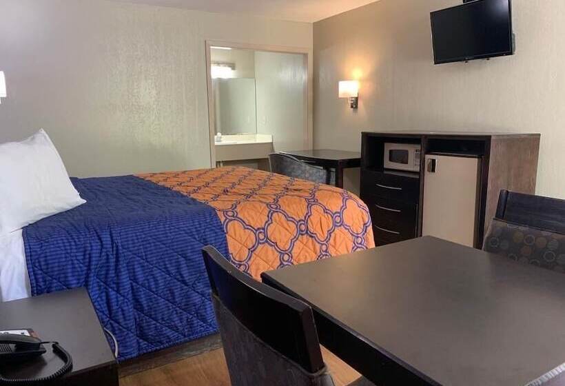 مُتل Relax Inn & Suites
