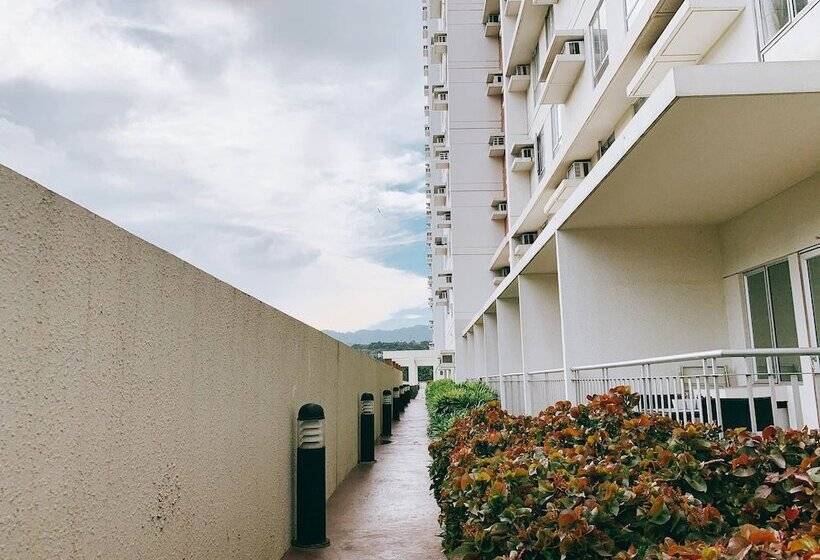 پانسیون Avida Towers Cebu708 Fast Wifi, Netflix, 50in Smart Tv