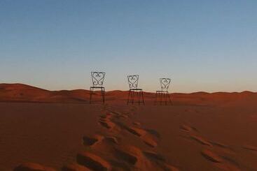 پانسیون Merzouga Desert Overnight