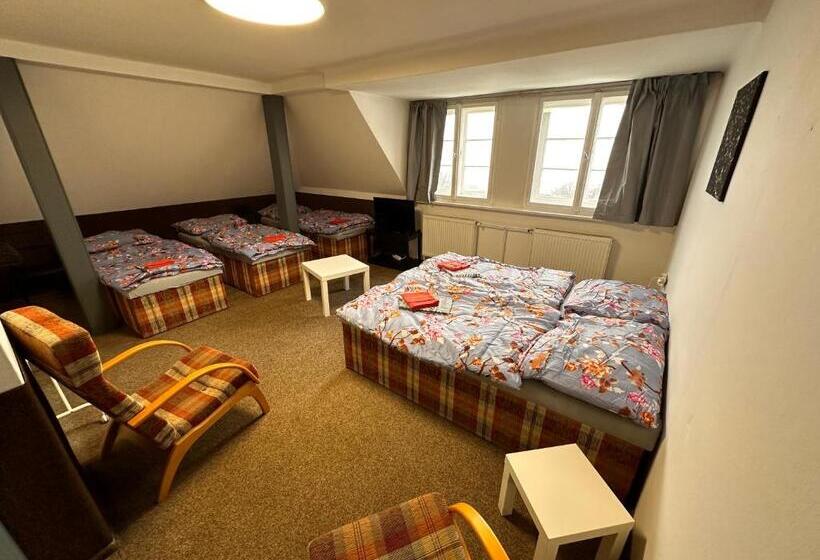 پانسیون Penzion Roko