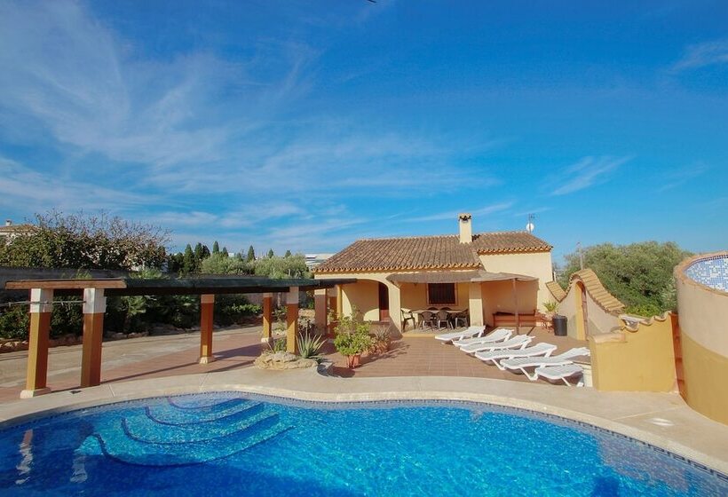 Pineda   Modern, Well Equipped Villa With Private Pool In Costa Blanca