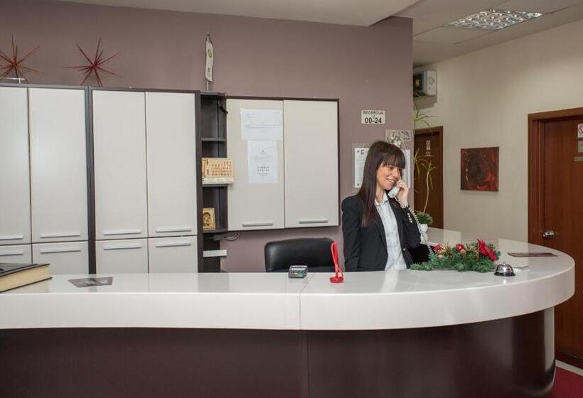 Sin Kom Hotel Garni