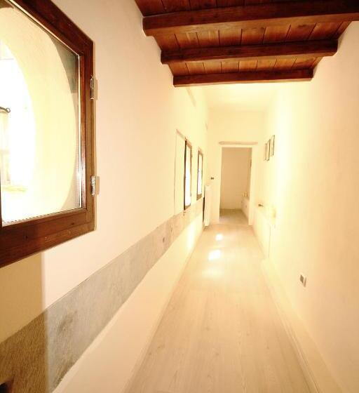 هاستل Bargello Guest House