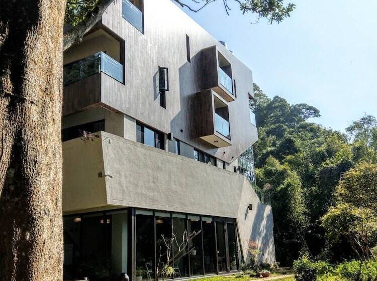 تختخواب و صبحانه Siang Tsao Yu Chong